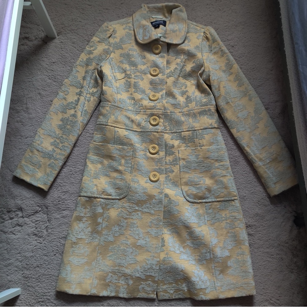 CoffeeShop Women's Yellow Gold and Gray Jacquard Brocade Coat Tapestry Wool M